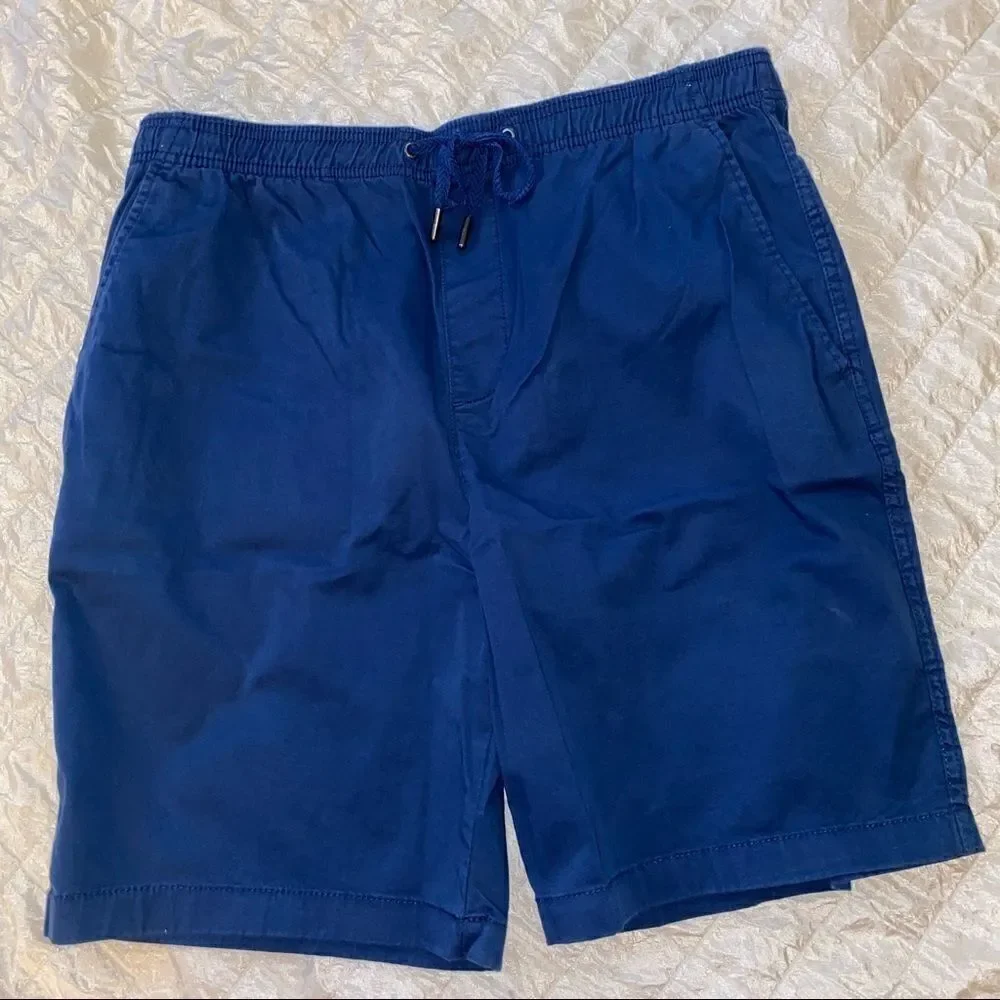 🆕 GAP men’s 4 pocket drawstring pull on short Sz L